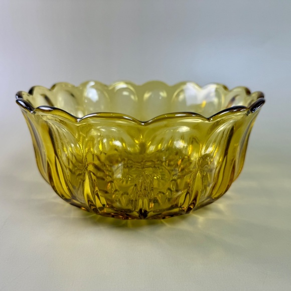 Vintage Anchor Hocking Fairfield Amber Glass Bowl | 1970s Mid-Century Serveware - Picture 7 of 9